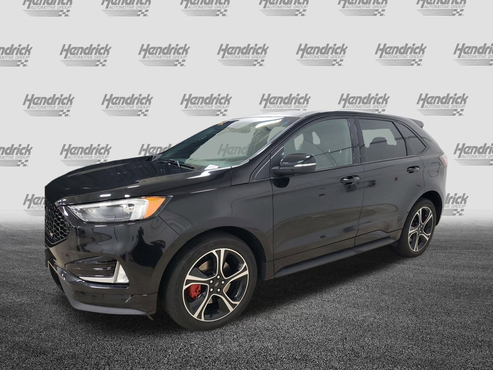 2020 Ford Edge ST photo 3