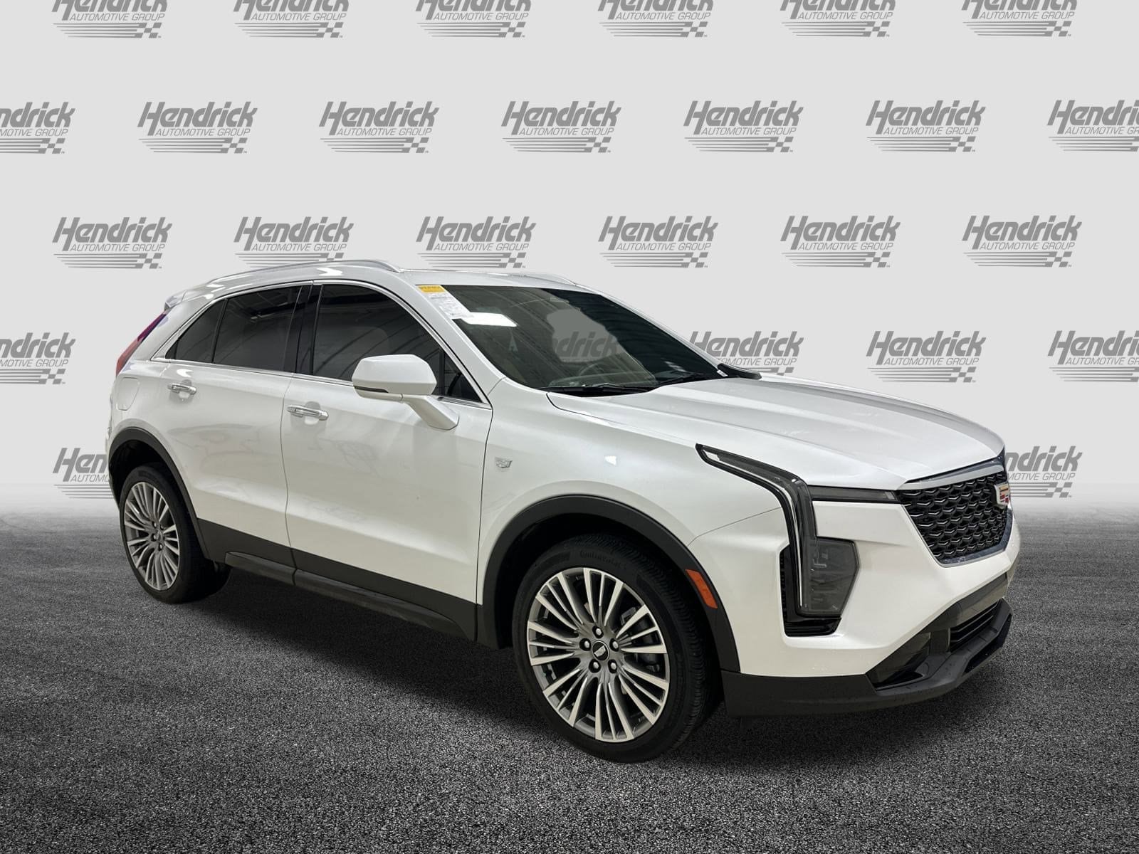 Used 2024 Cadillac XT4 Premium Luxury with VIN 1GYFZDR49RF253786 for sale in Kansas City