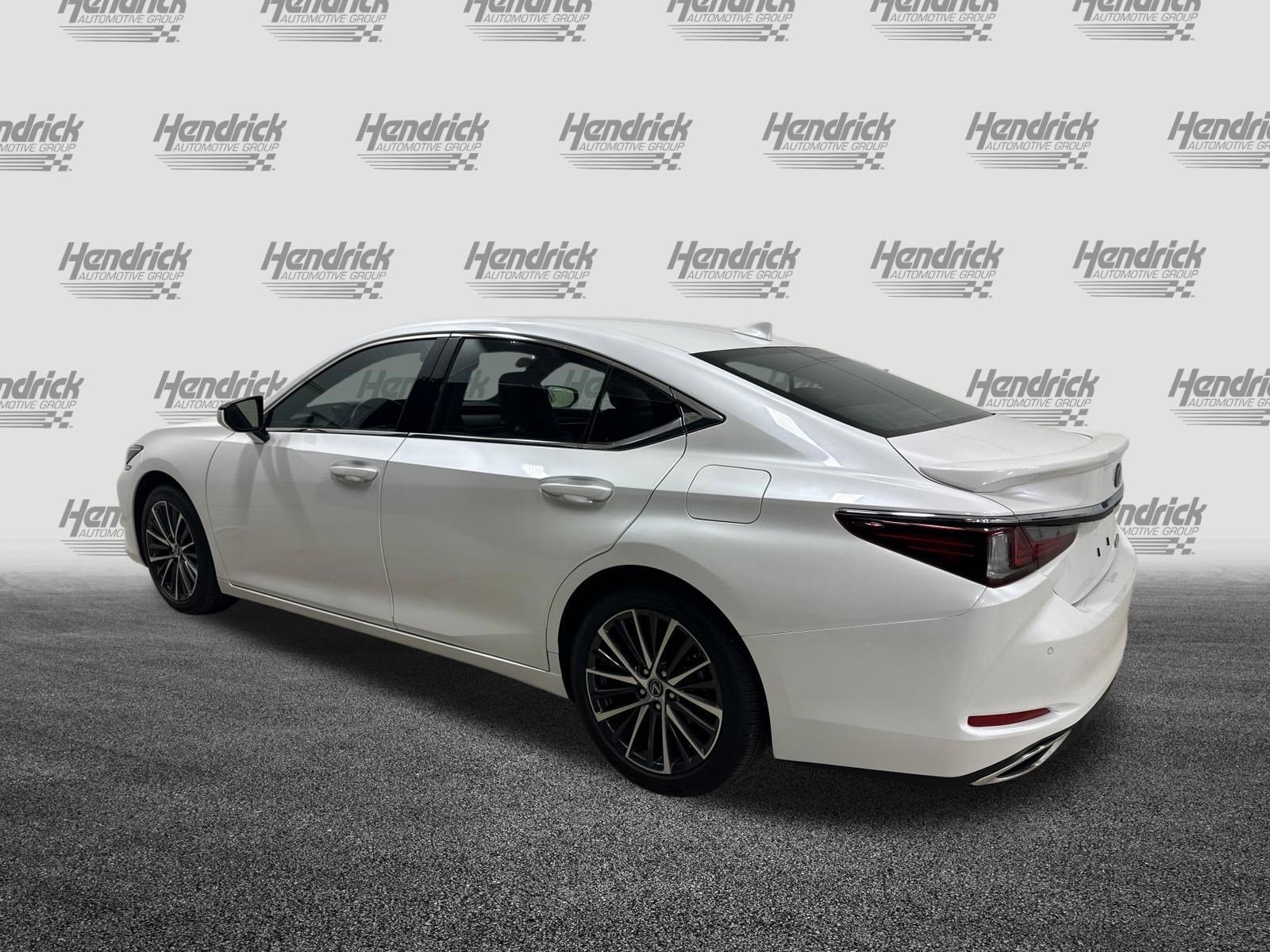 2023 LEXUS ES 350 photo 6