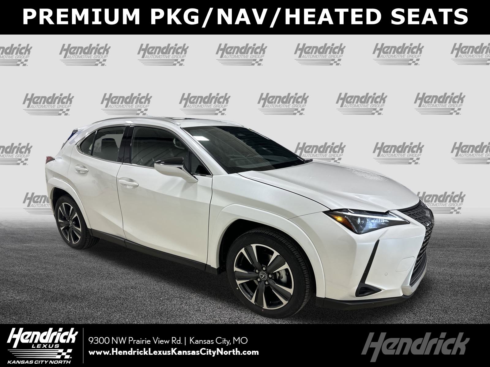 2025 Lexus UX Hybrid 300h Premium's photo