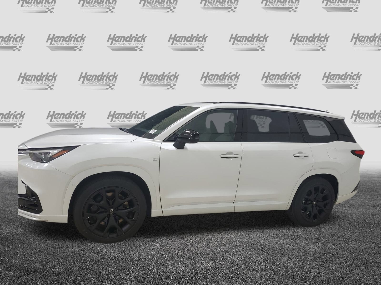 2025 Lexus TX 350 F SPORT photo 3