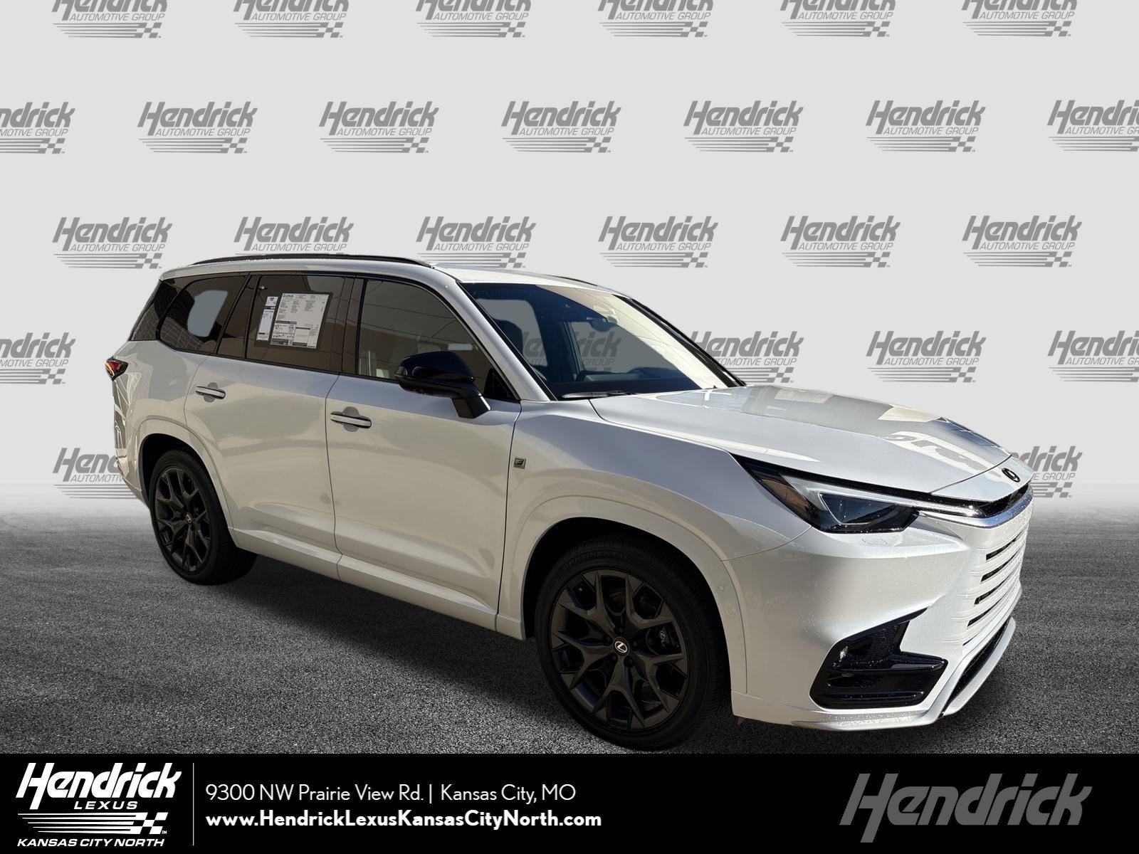 2026 Lexus TX Hybrid F Sport Premium's photo