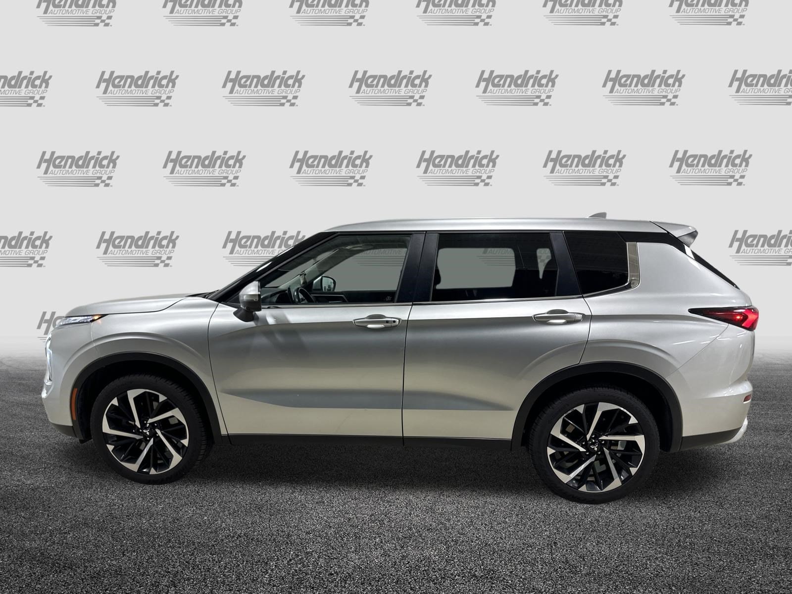 Mitsubishi Outlander SE