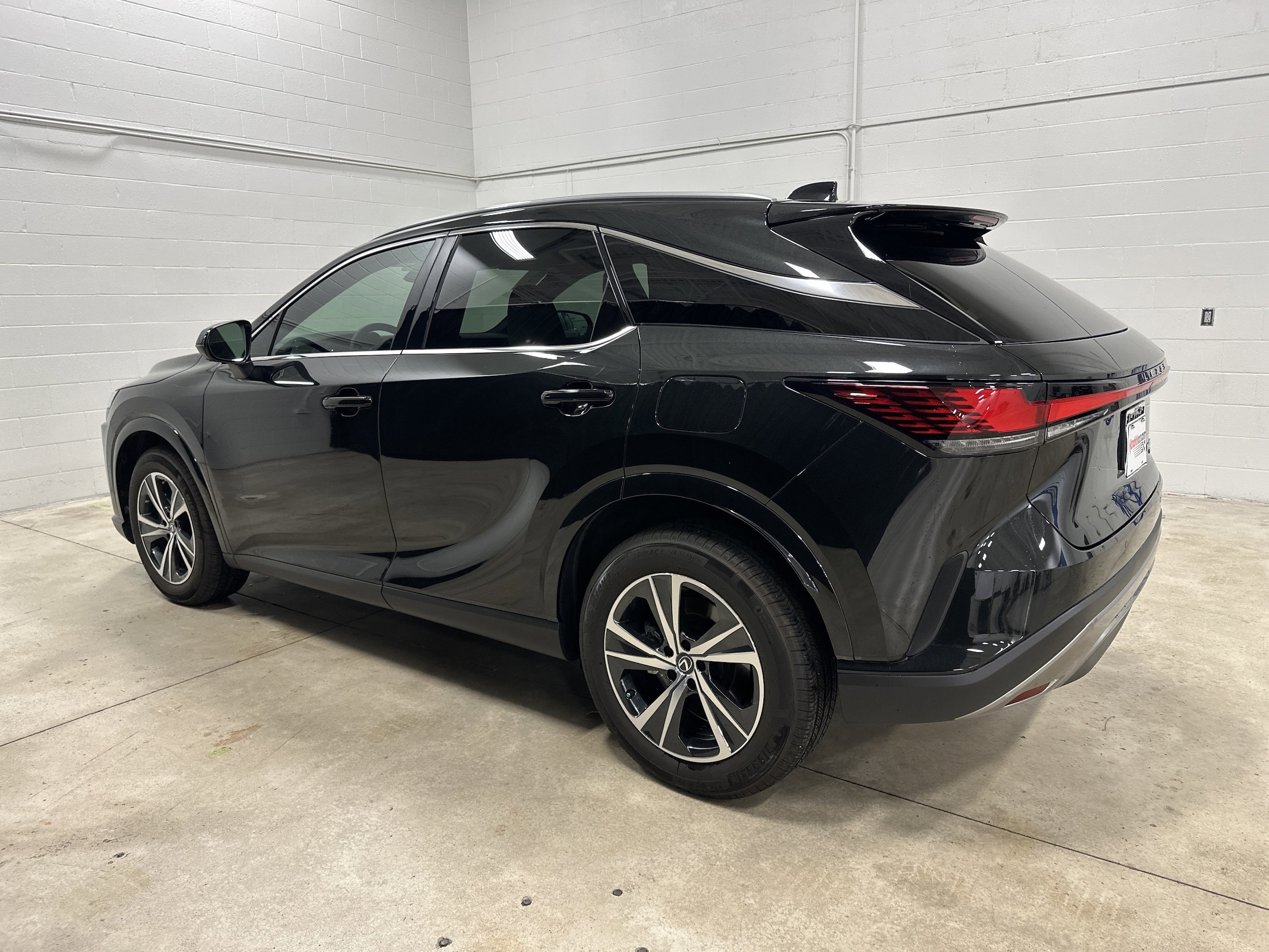 2025 LEXUS RX 350 Premium photo 4