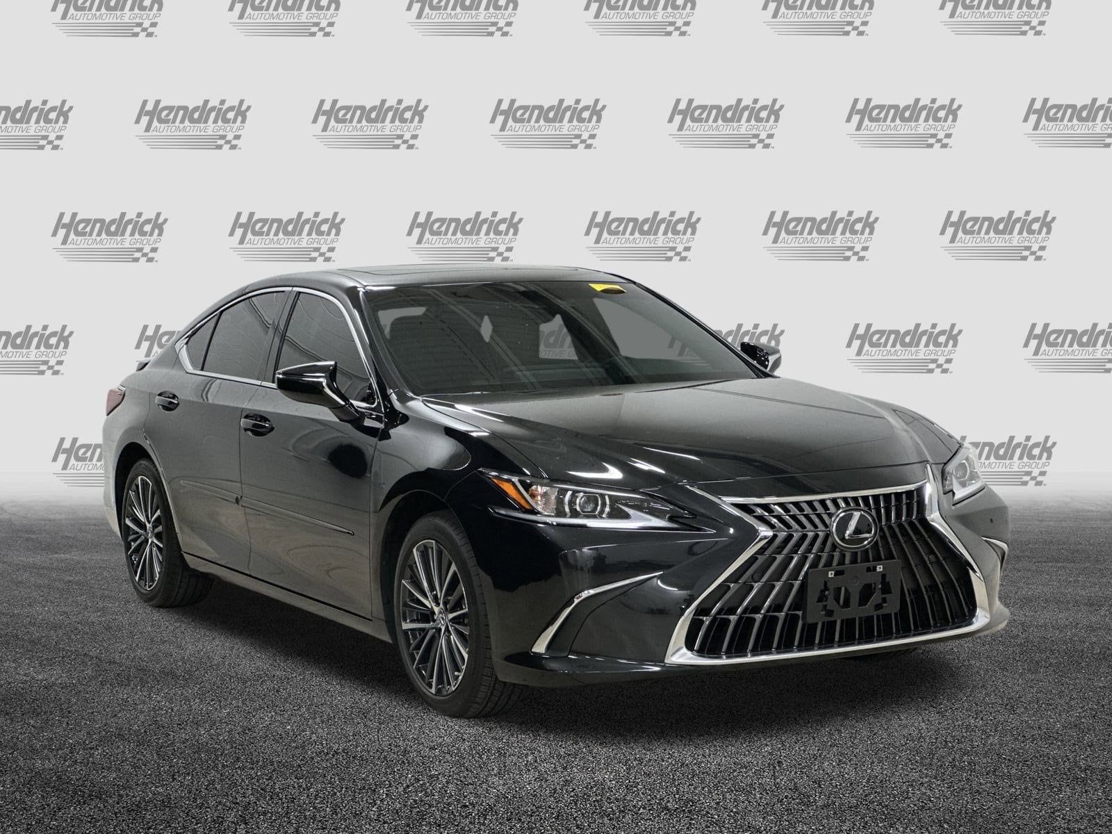 Used 2025 Lexus ES Hybrid 300h with VIN 58ADA1C13SU066857 for sale in Kansas City