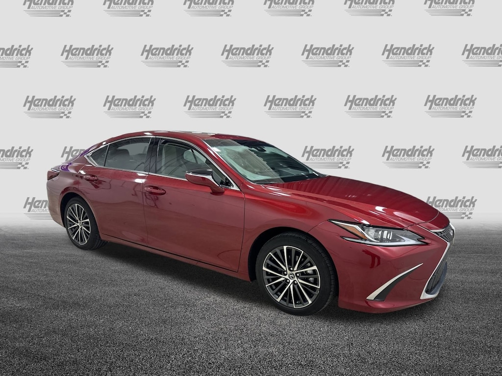 Used 2025 Lexus ES 350 Sedan