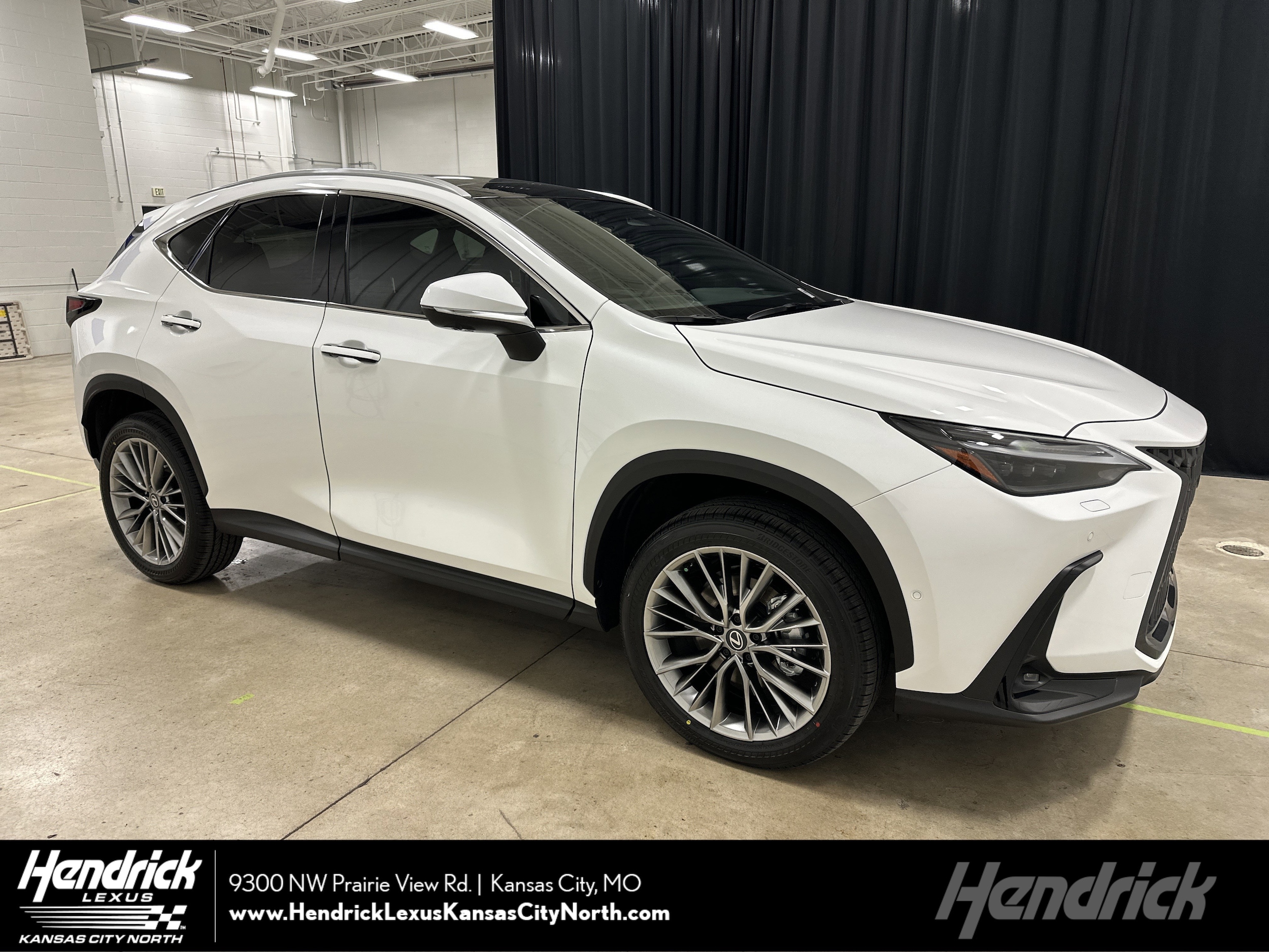 2026 Lexus NX Hybrid 350h's photo