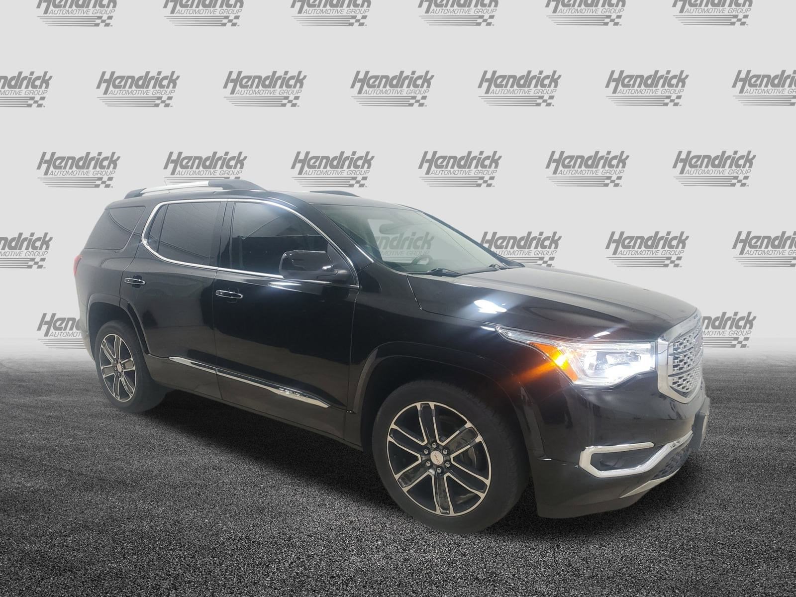 Used 2017 GMC Acadia Denali with VIN 1GKKNXLS8HZ191811 for sale in Kansas City