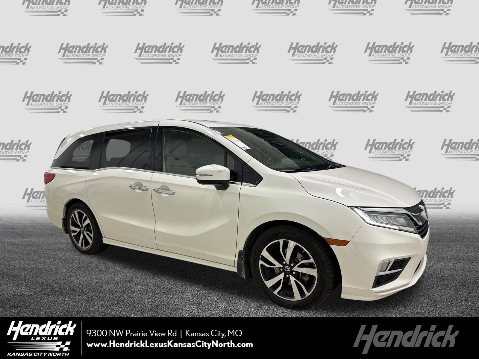 2019 Honda Odyssey Elite's photo