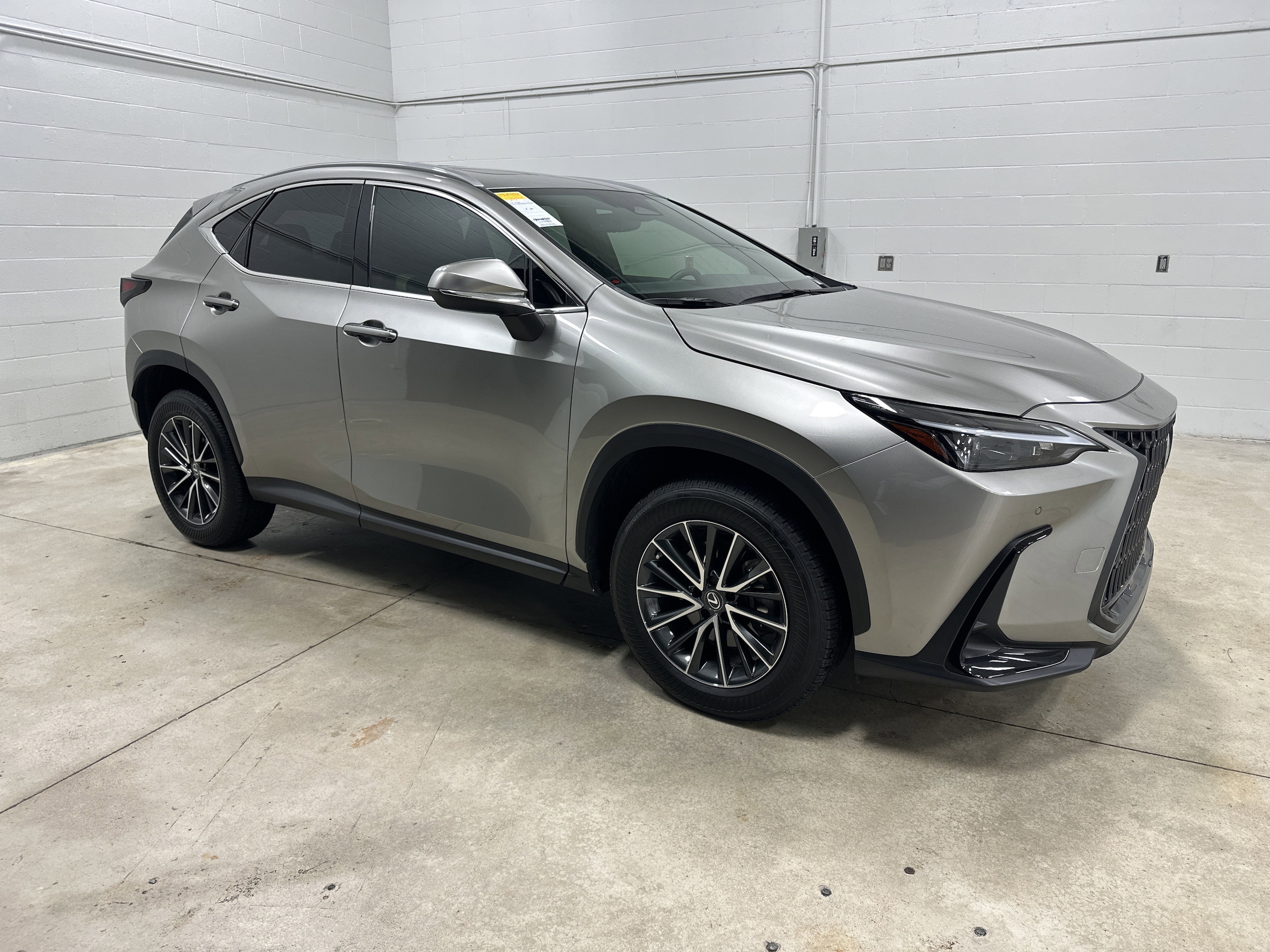 Used 2022 Lexus NX 350 with VIN 2T2GGCEZXNC007288 for sale in Kansas City