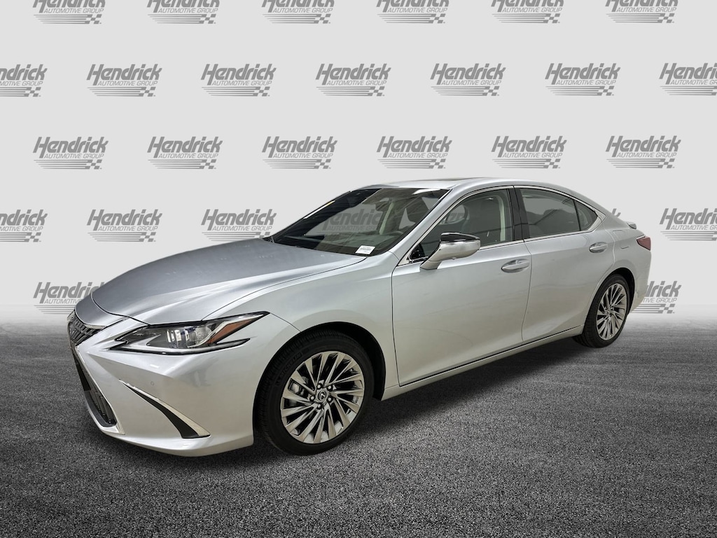 Used 2025 Lexus ES 300h Luxury Sedan