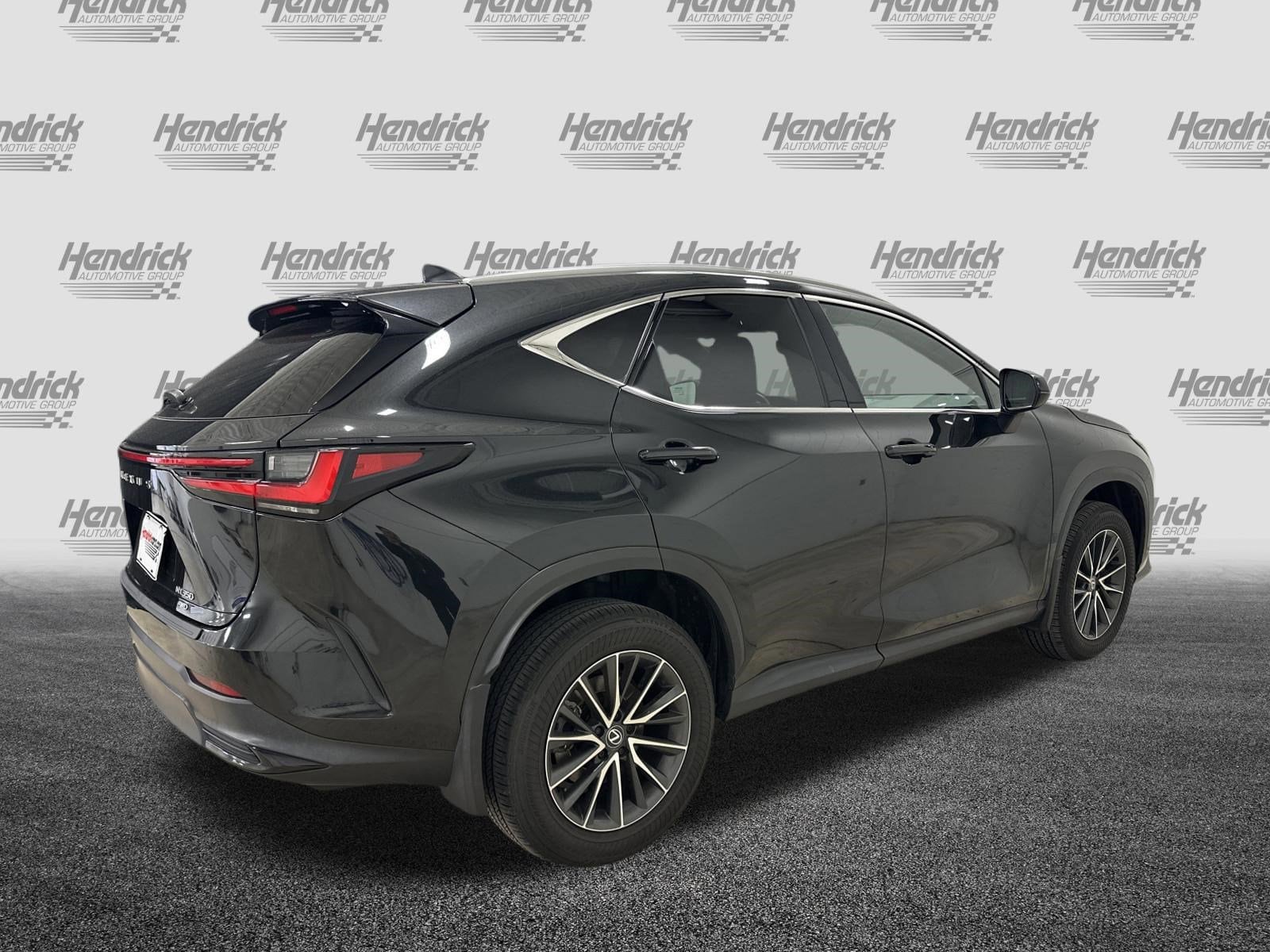 2024 LEXUS NX 350 Premium photo 3