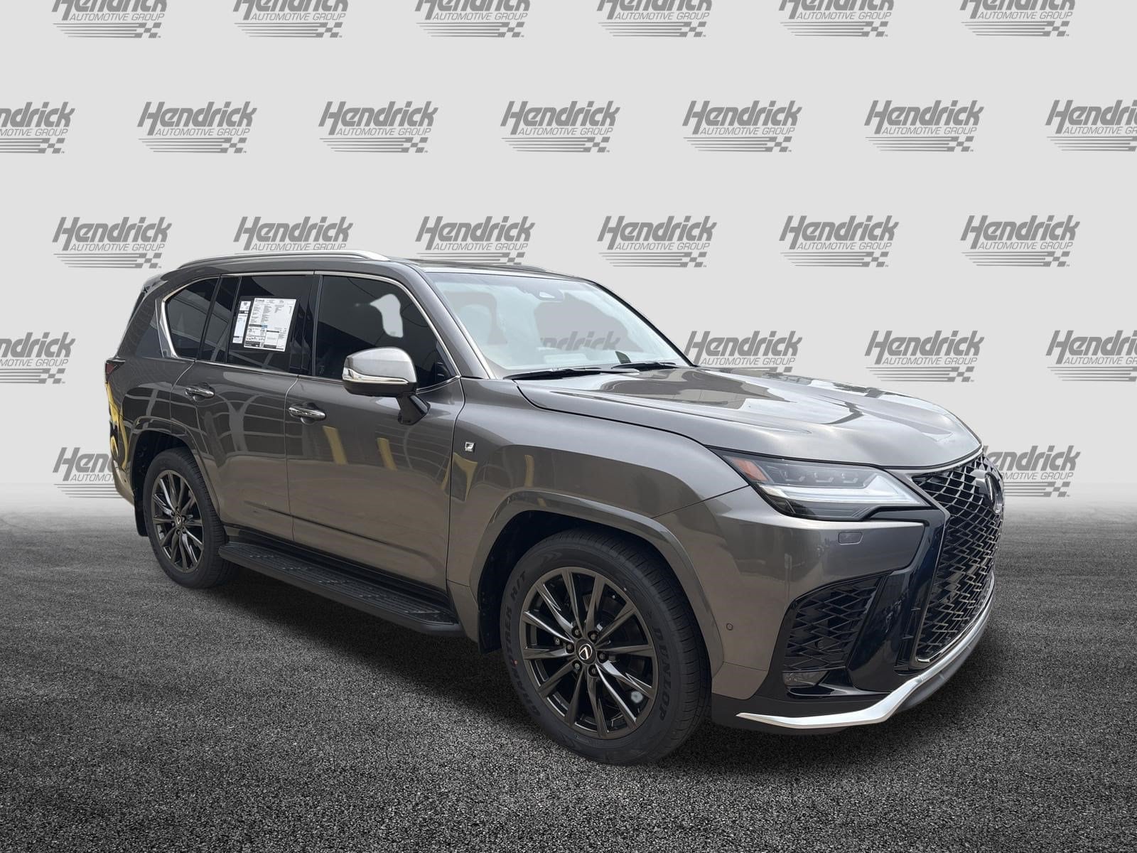 LEXUS LX 700h F SPORT Handling