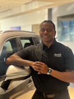 Staff member John Baker from ID_90f4d4724242