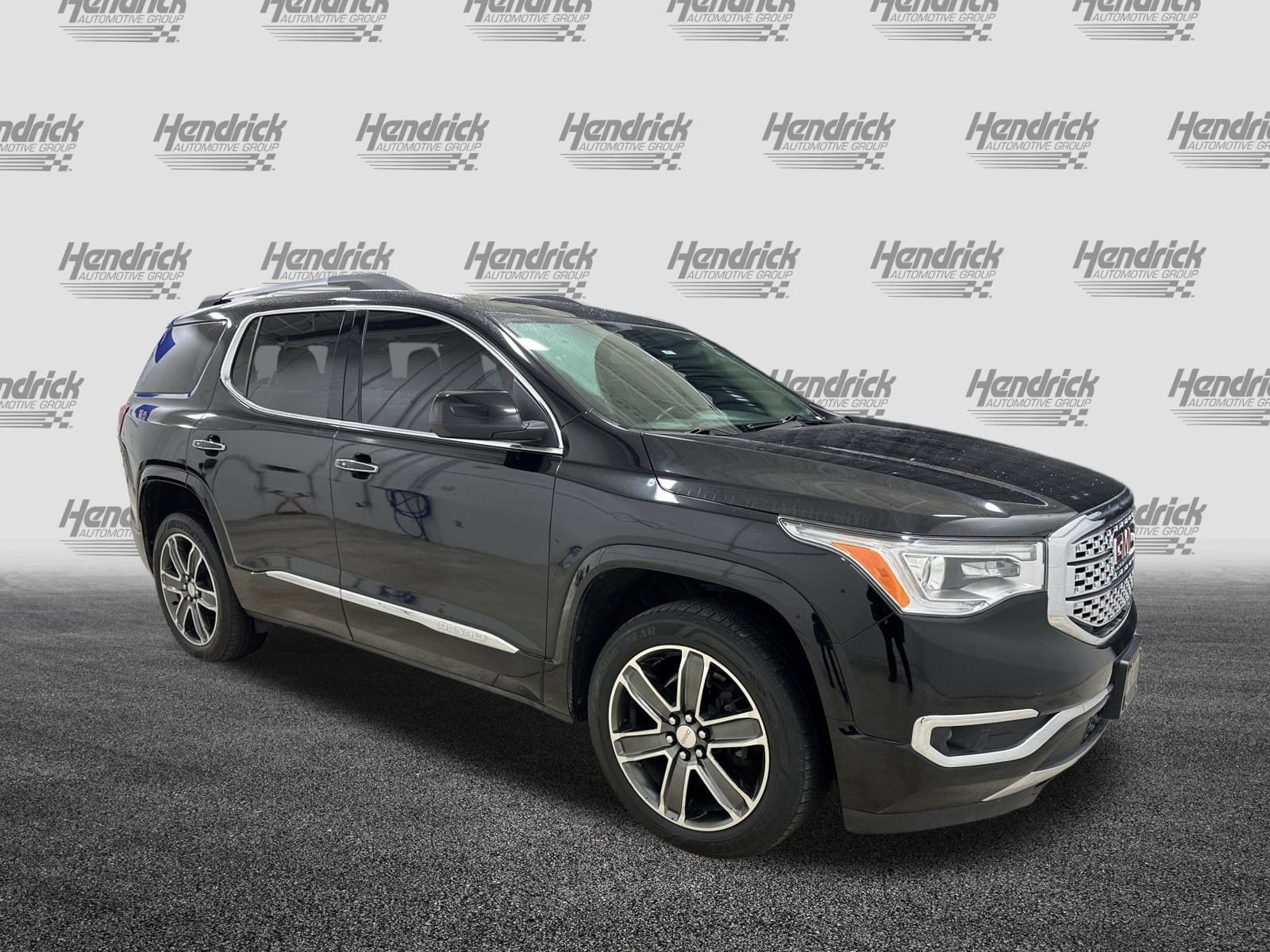 Used 2019 GMC Acadia Denali with VIN 1GKKNXLS6KZ116838 for sale in Kansas City