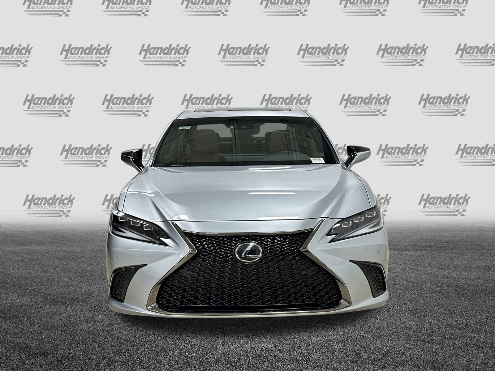 2025 Lexus ES 300h F SPORT Design photo 2