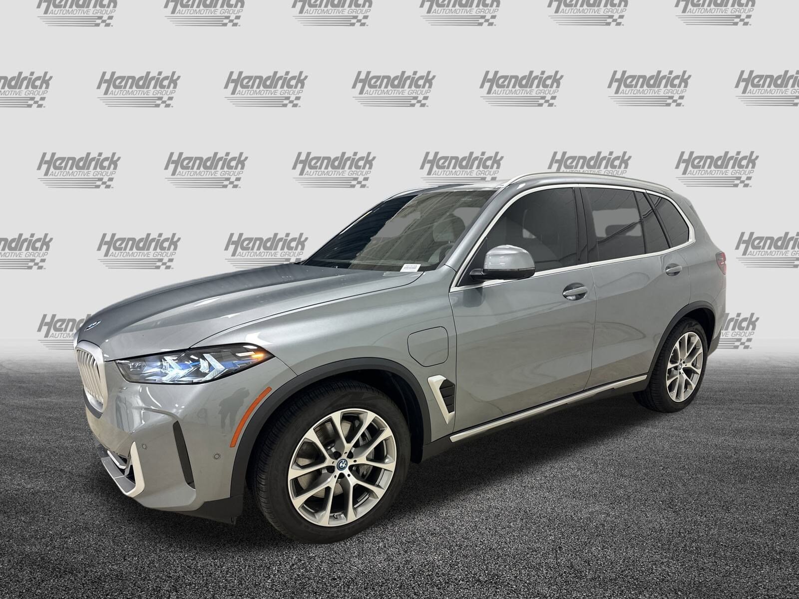 2025 Bmw X5 xDrive50e photo 2