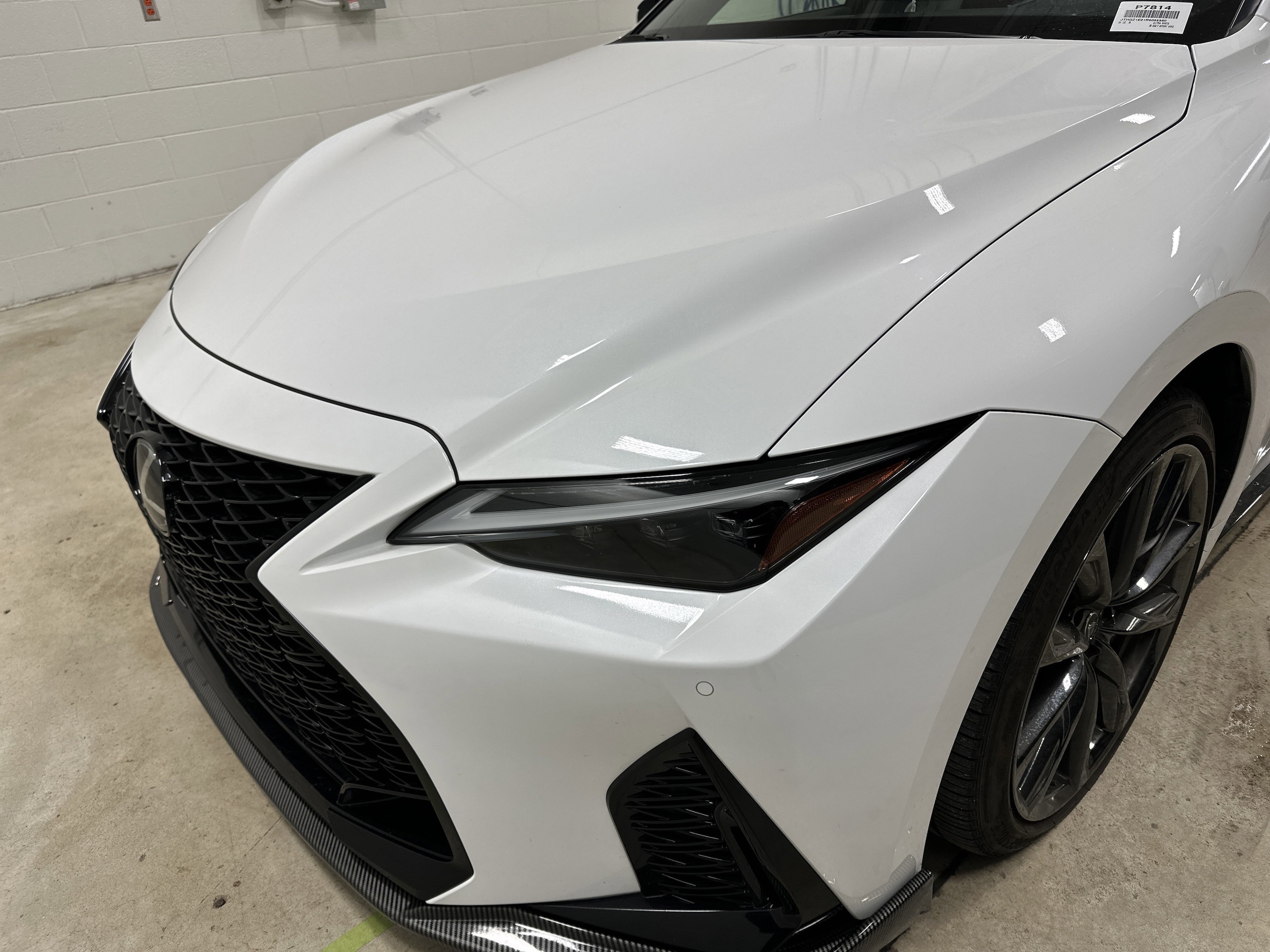 2024 LEXUS IS 350 F SPORT photo 4