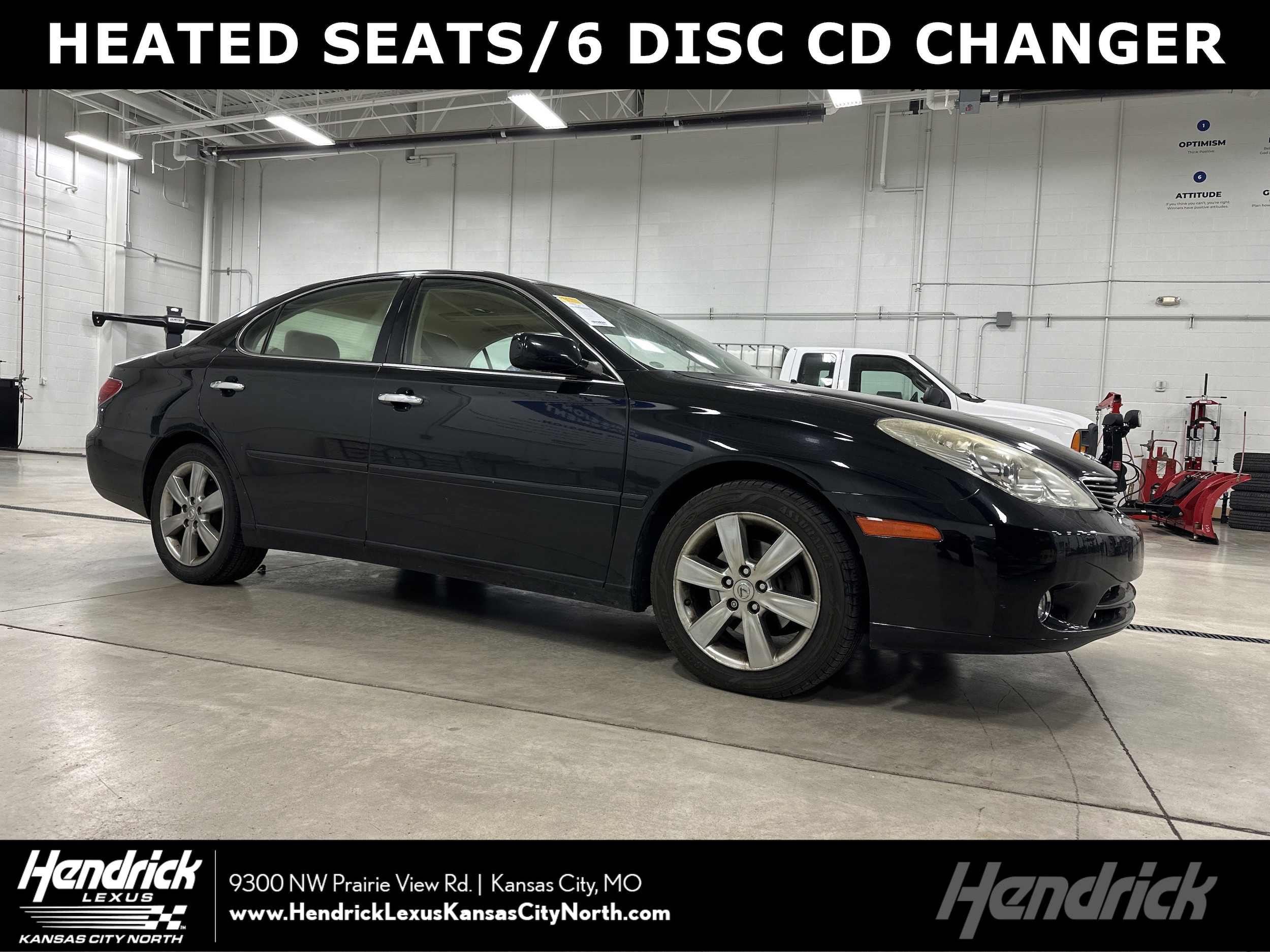 2005 Lexus ES 330's photo