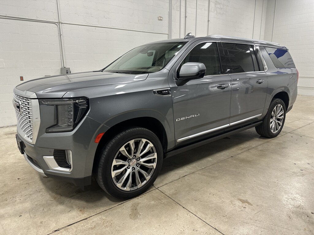 Used 2022 GMC Yukon XL Denali SUV