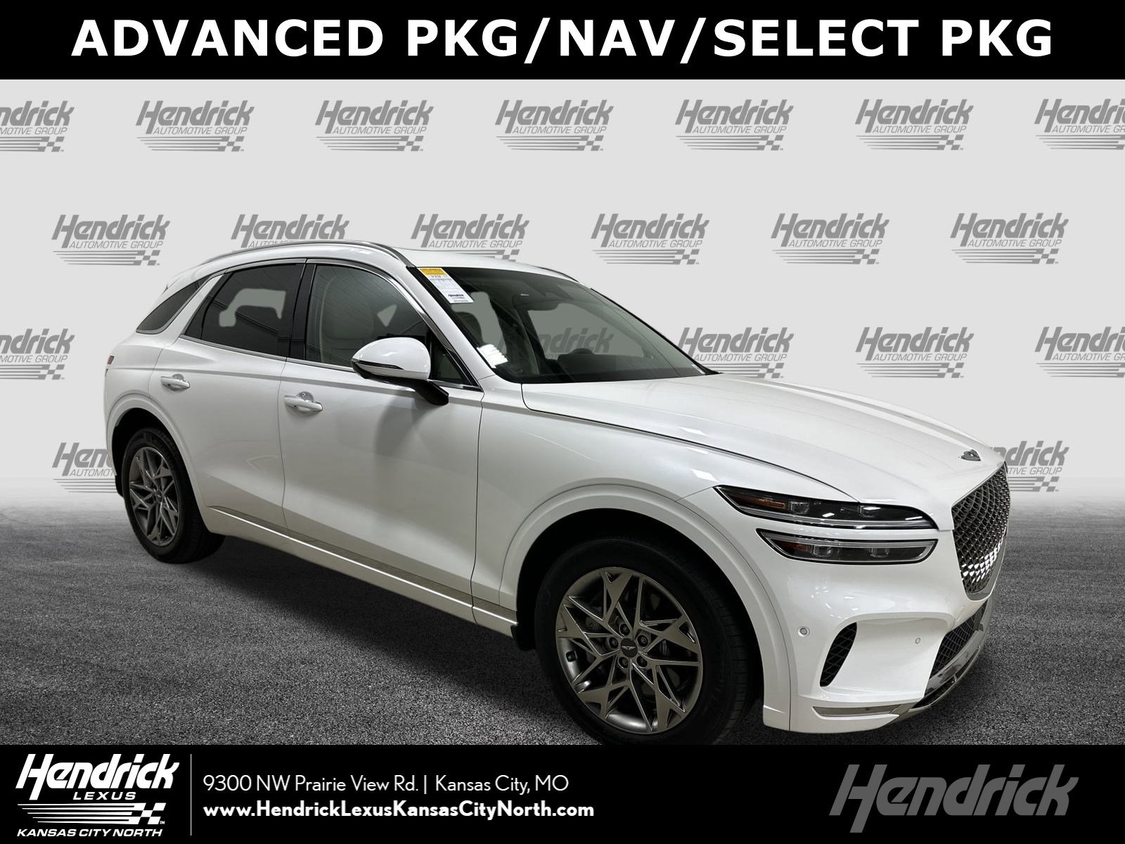 2023 GENESIS GV70 Standard's photo