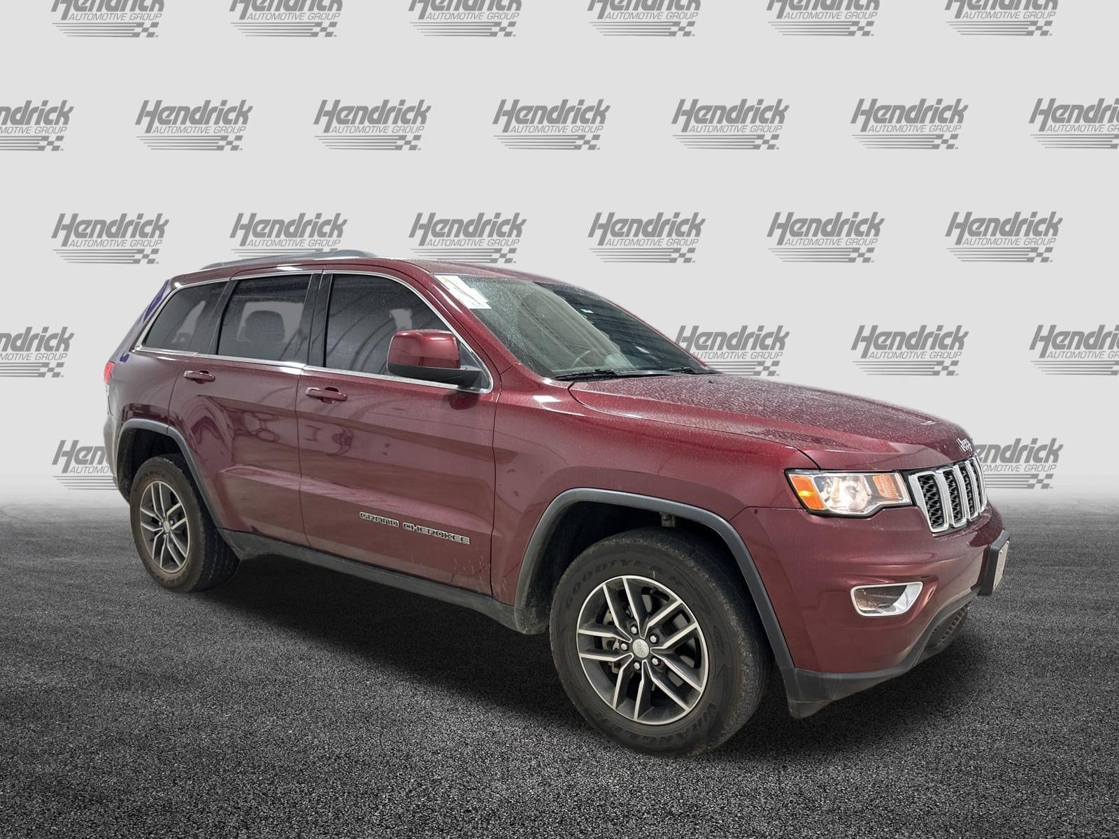 Used 2018 Jeep Grand Cherokee Laredo E with VIN 1C4RJFAG4JC453265 for sale in Kansas City