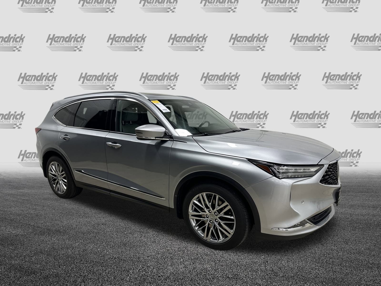 Used 2024 Acura MDX Advance Package with VIN 5J8YE1H8XRL003568 for sale in Kansas City