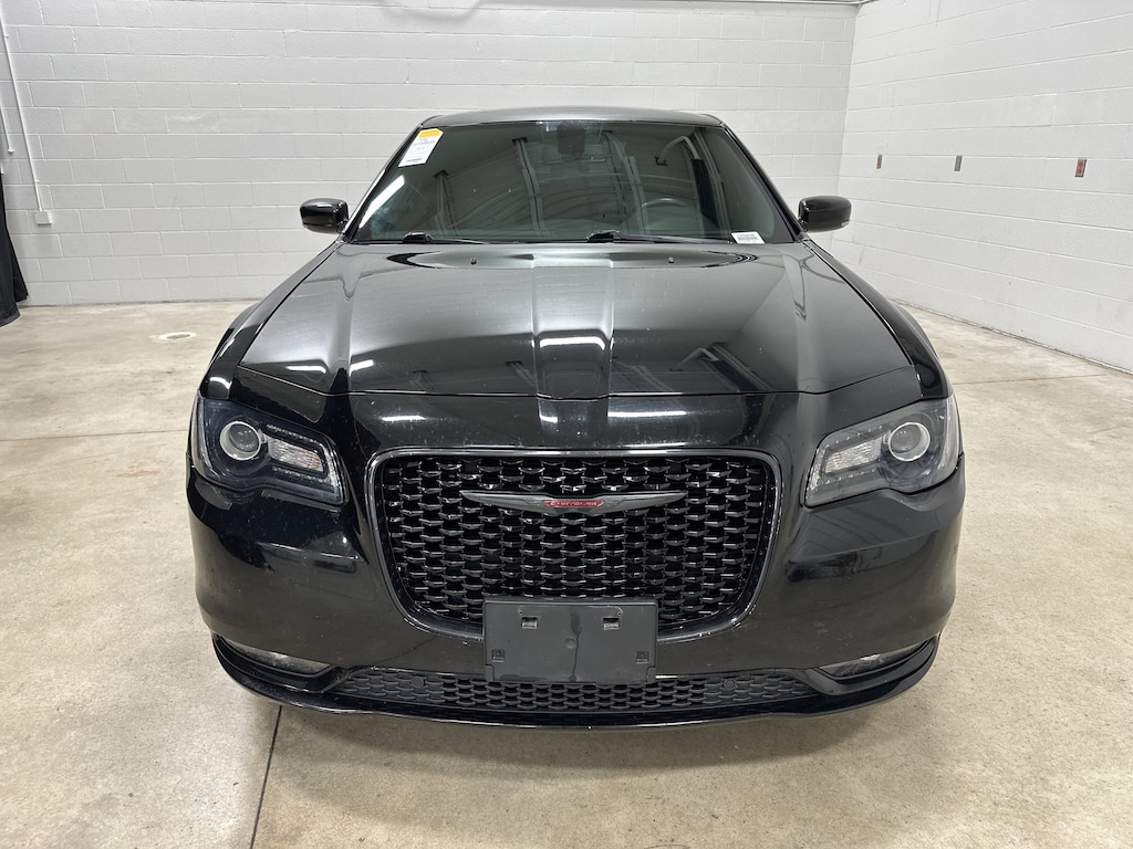 Used 2022 Chrysler 300 300S Sedan