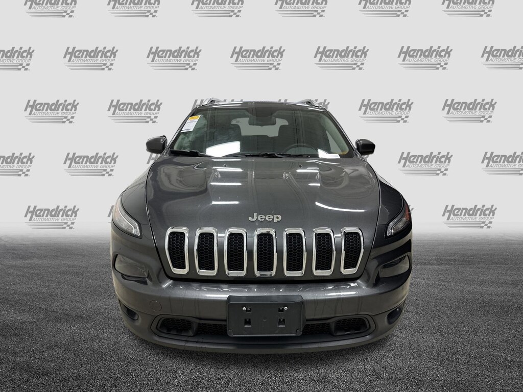 Used 2015 Jeep Cherokee Latitude SUV