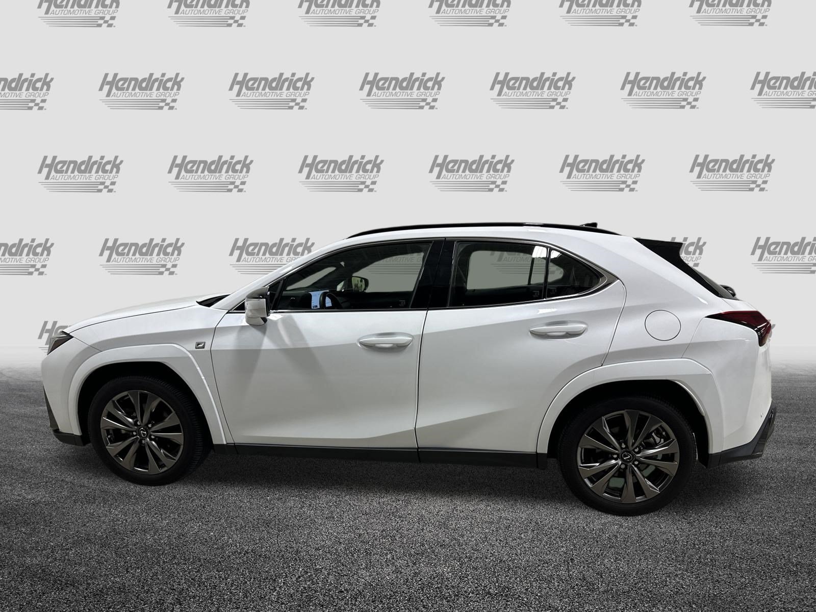 LEXUS UX 250h F SPORT Handling