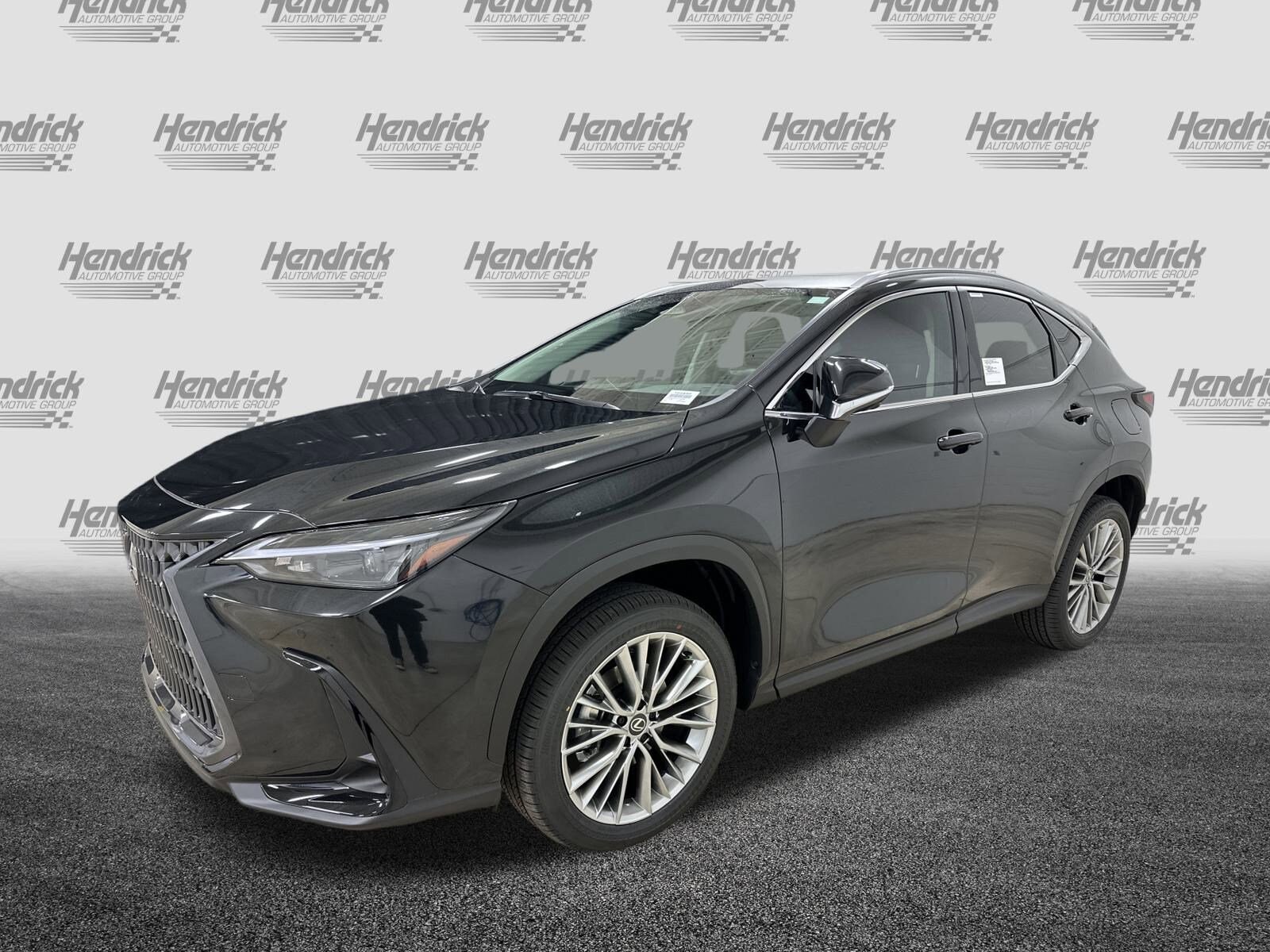 2026 Lexus NX 350 Premium photo 4