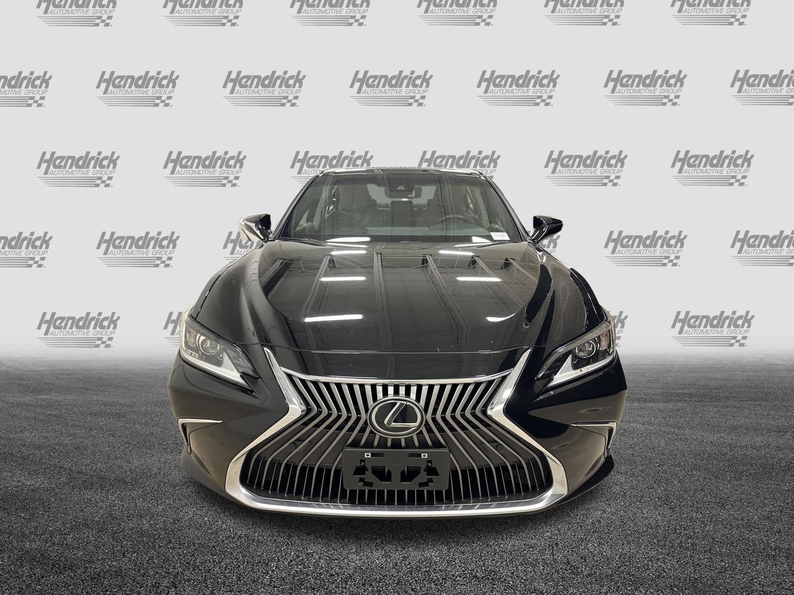 2019 LEXUS ES 350 photo 2