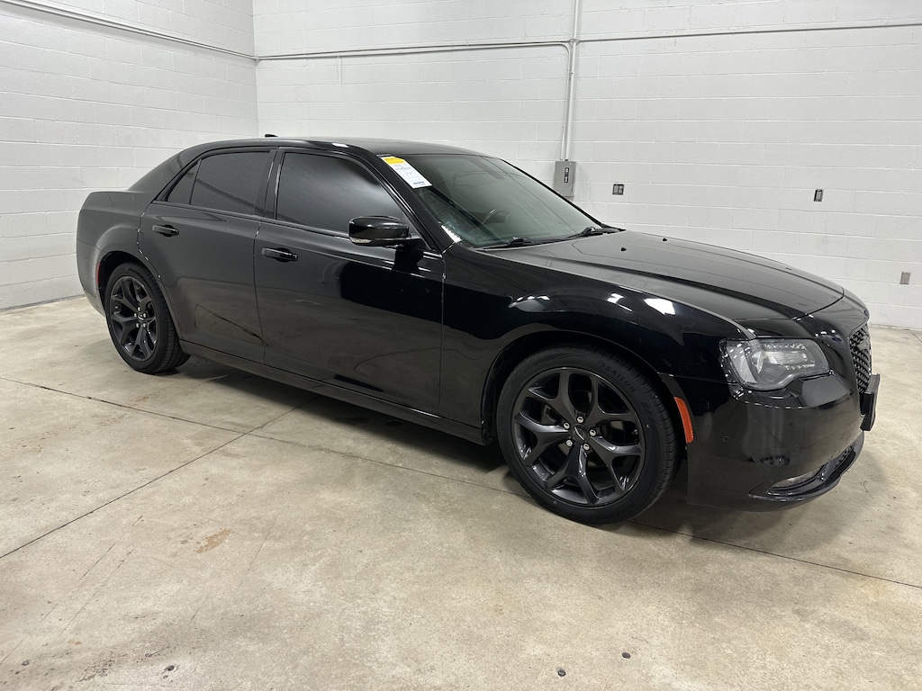 Used 2022 Chrysler 300 300S Sedan