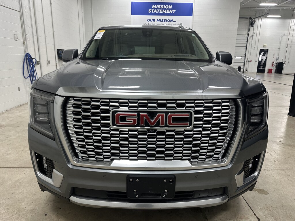 Used 2022 GMC Yukon XL Denali SUV