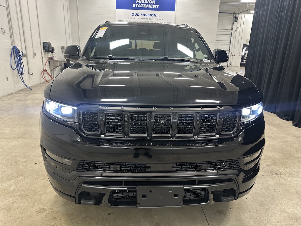 Used 2023 Jeep Grand Wagoneer Series III Obsidian SUV
