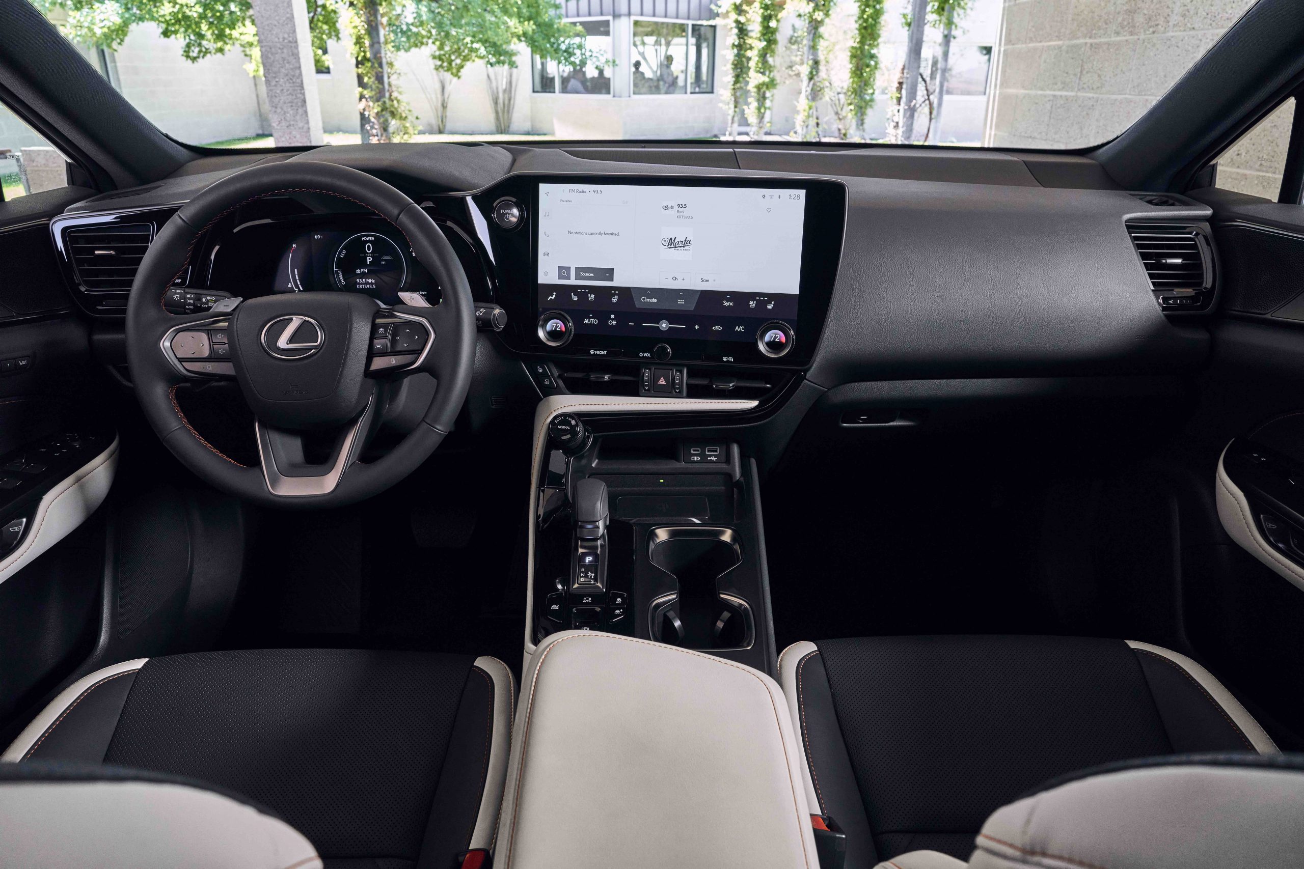 2023 Lexus NX Hybrid Interior
