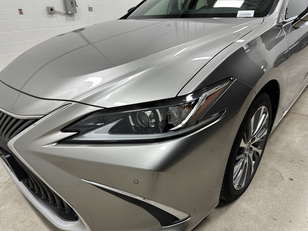 Used 2020 Lexus ES 300h Sedan