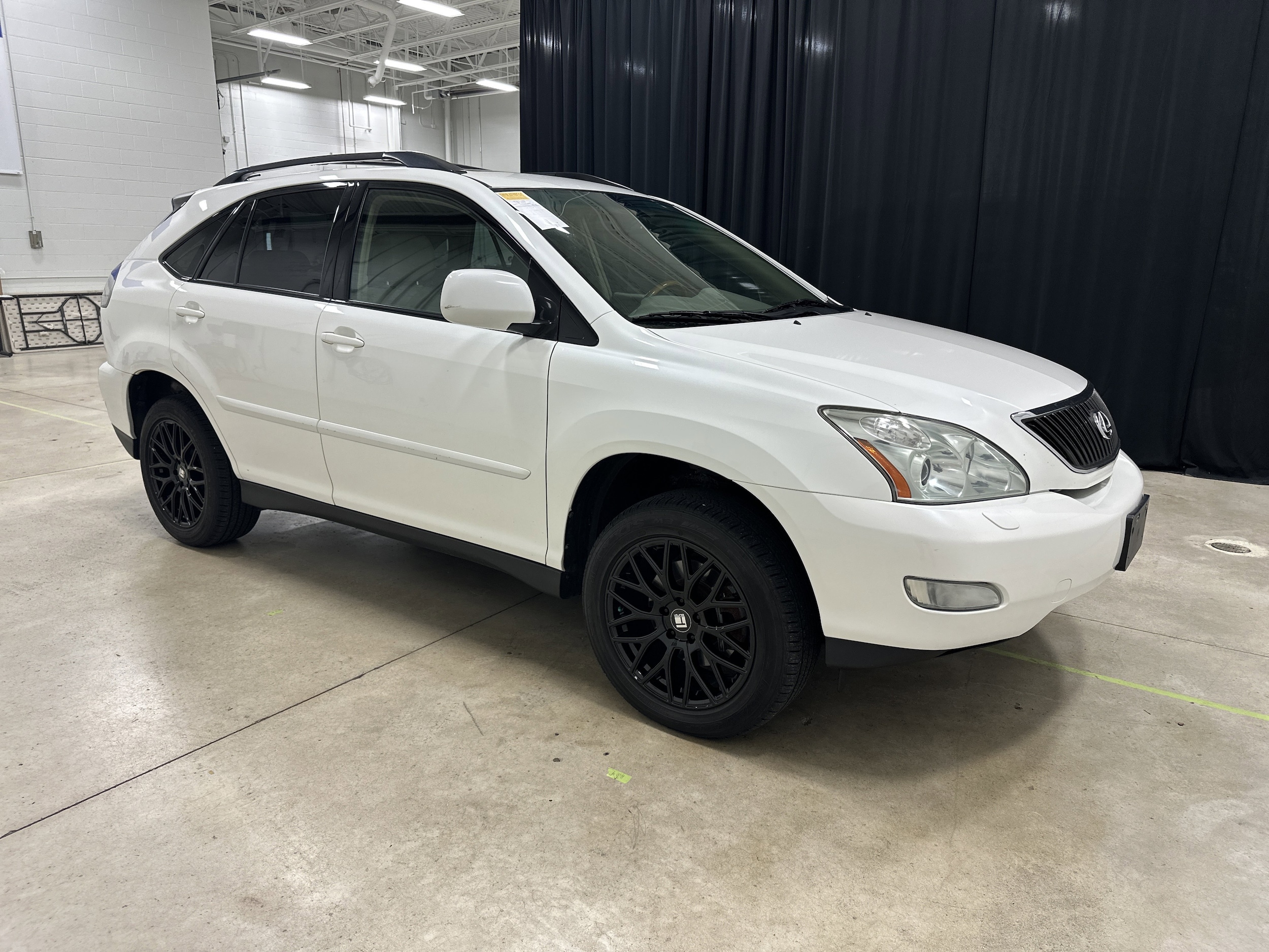 Used 2007 Lexus RX 350 with VIN 2T2HK31U67C037291 for sale in Kansas City