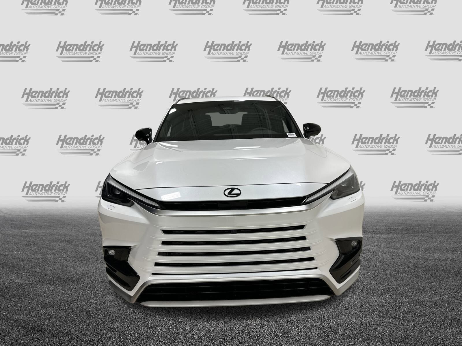 2026 Lexus TX 500h F SPORT Performance Premium photo 2