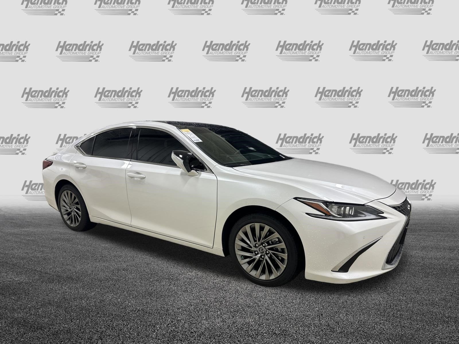 Used 2025 Lexus ES 350 Luxury with VIN 58AEZ1B17SU188068 for sale in Kansas City