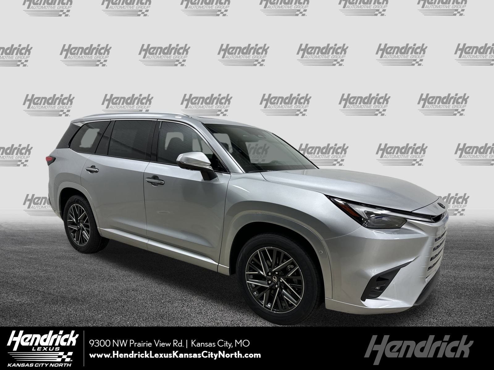 2026 Lexus TX Luxury's photo