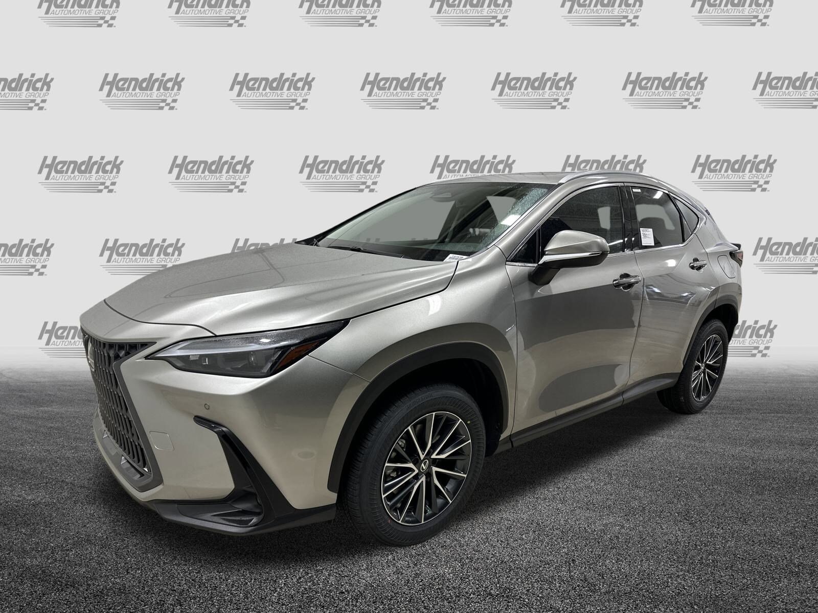 2026 Lexus NX 350 photo 3