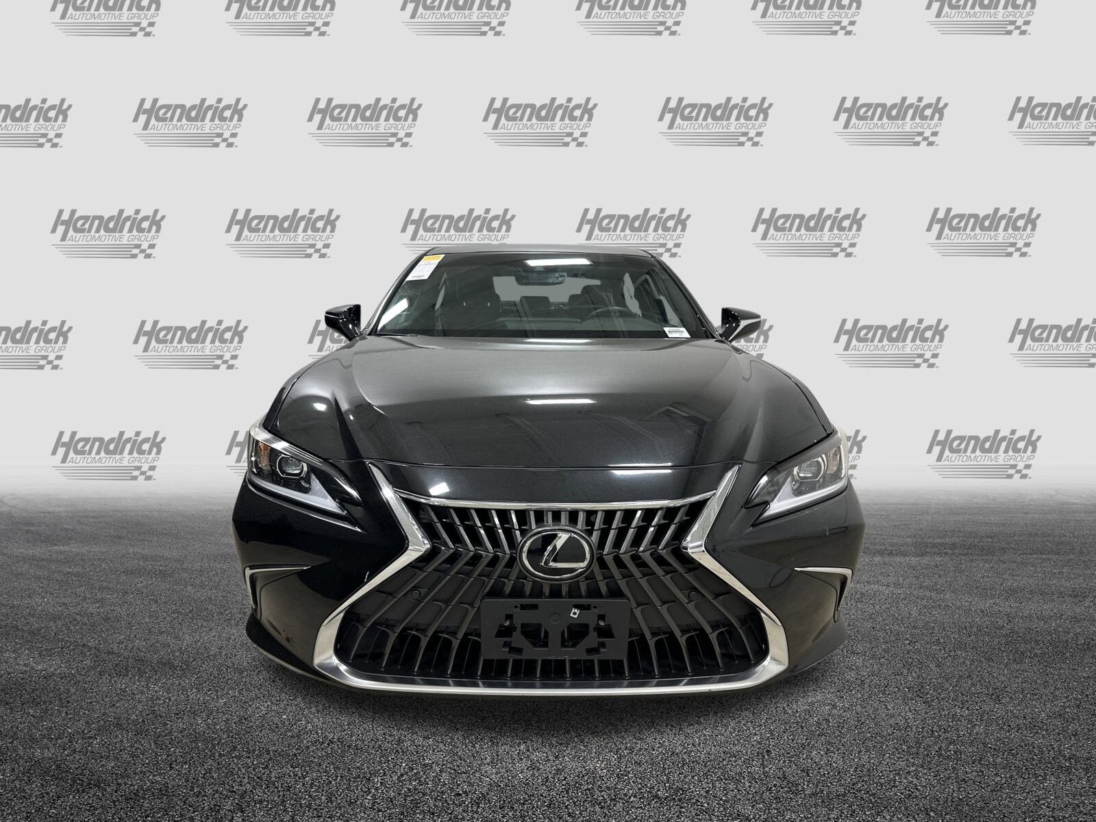 2024 Lexus ES 350 Premium photo 3
