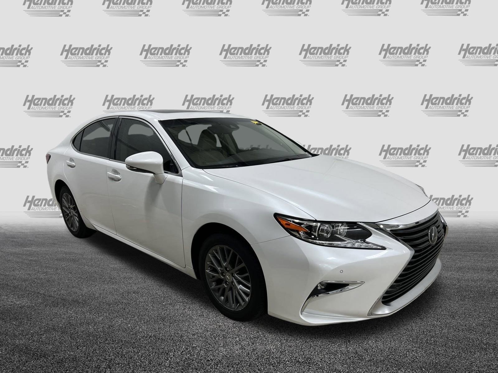 Used 2018 Lexus ES 350 with VIN 58ABK1GG7JU101496 for sale in Kansas City