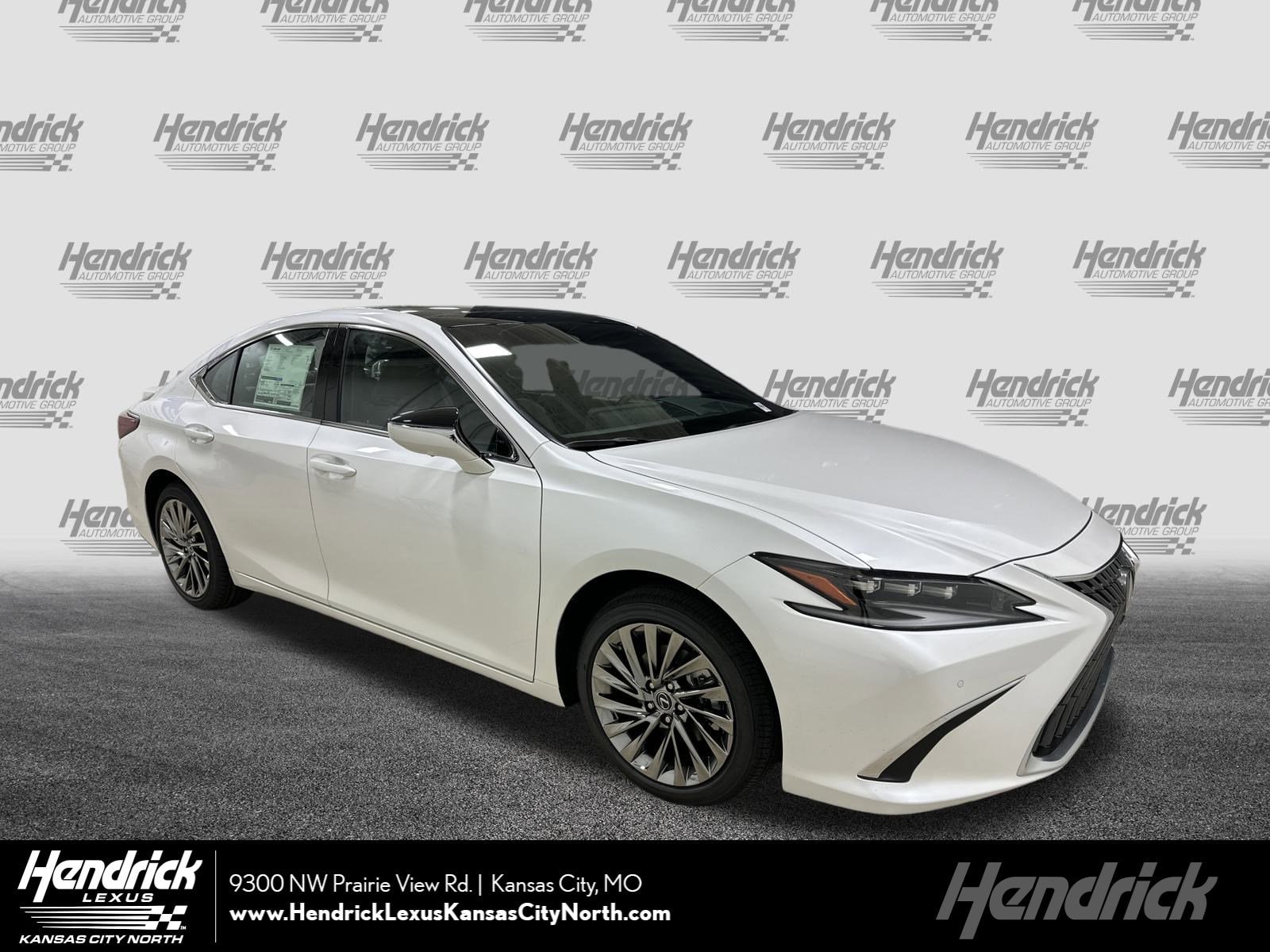 2025 Lexus ES 350 Ultra Luxury's photo