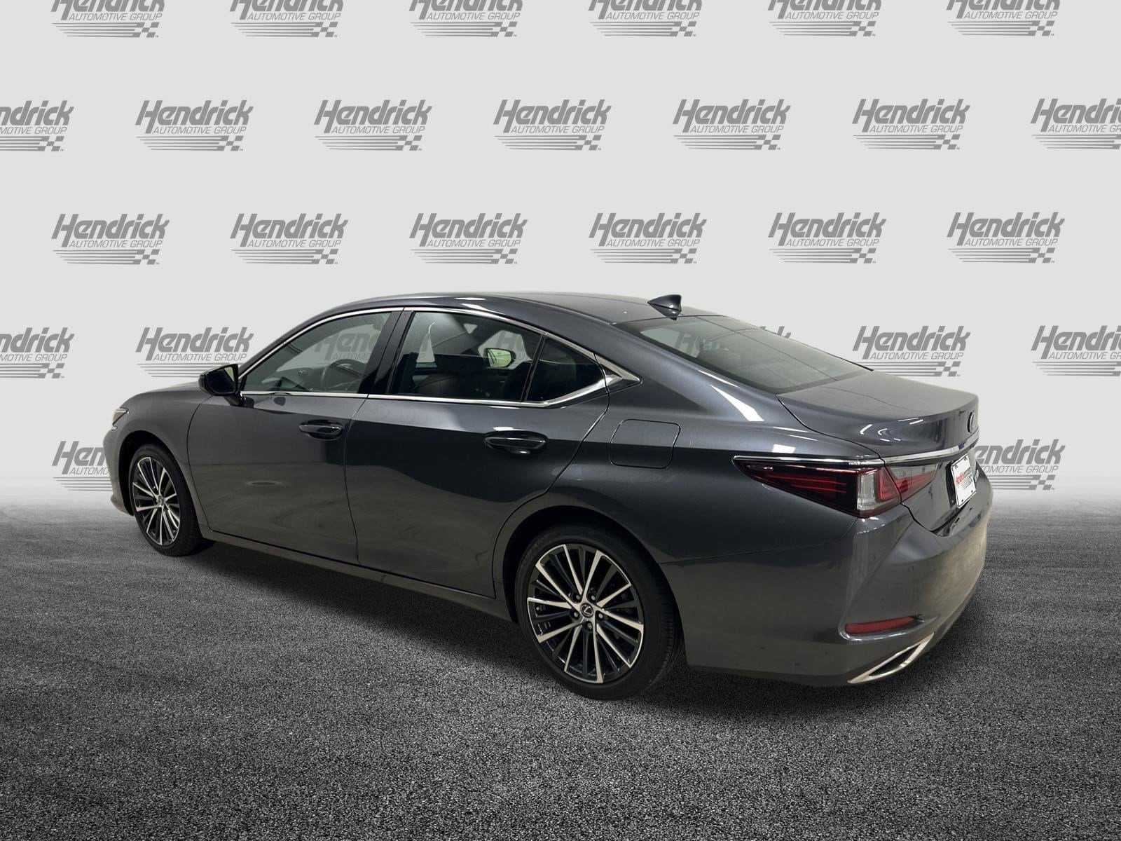 2023 LEXUS ES 350 photo 5