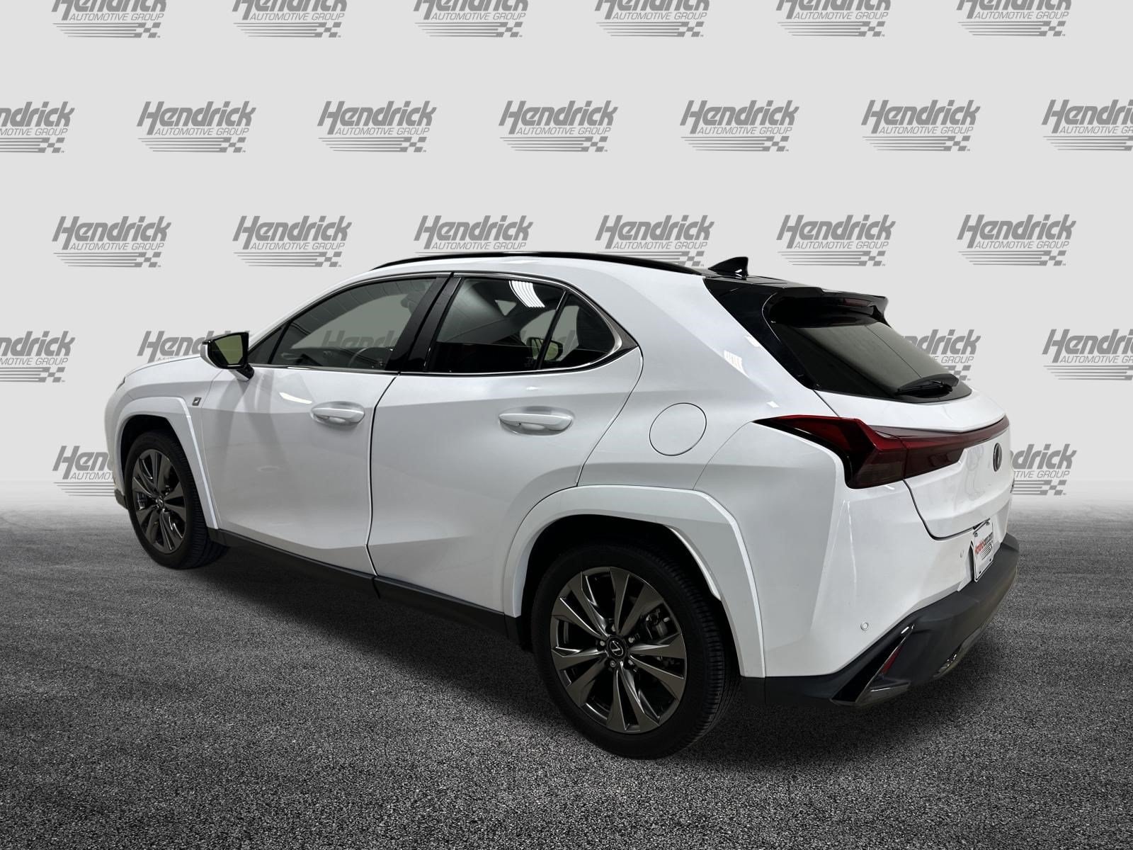 LEXUS UX 250h F SPORT Handling