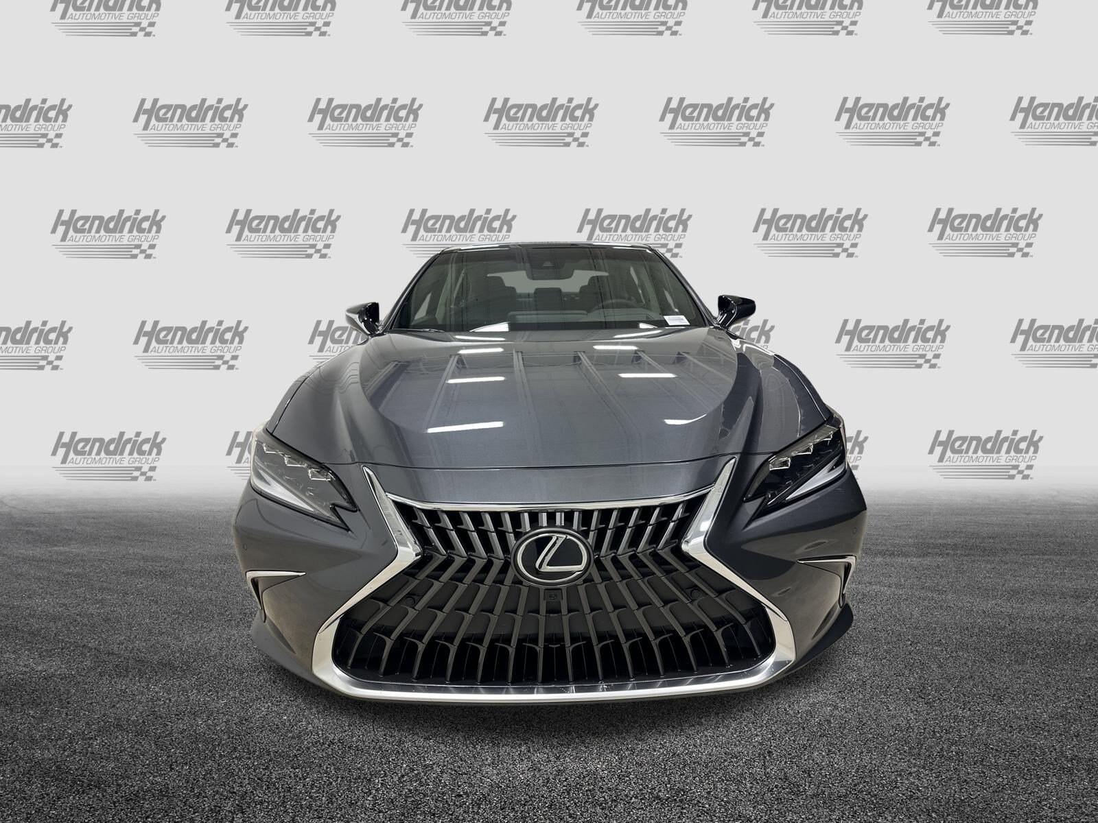 2025 Lexus ES 350 Ultra Luxury photo 3