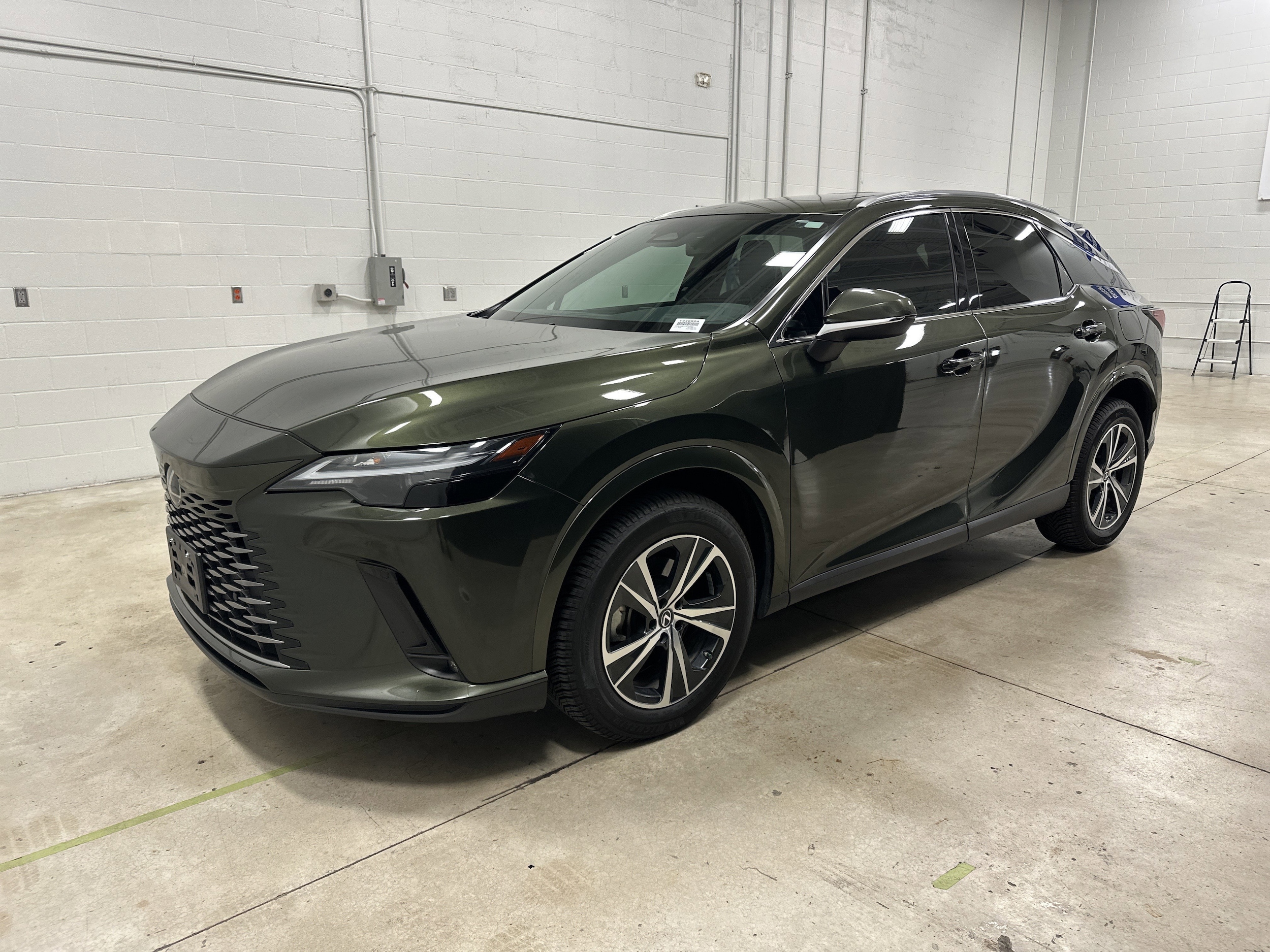 2024 LEXUS RX 350 Premium photo 2