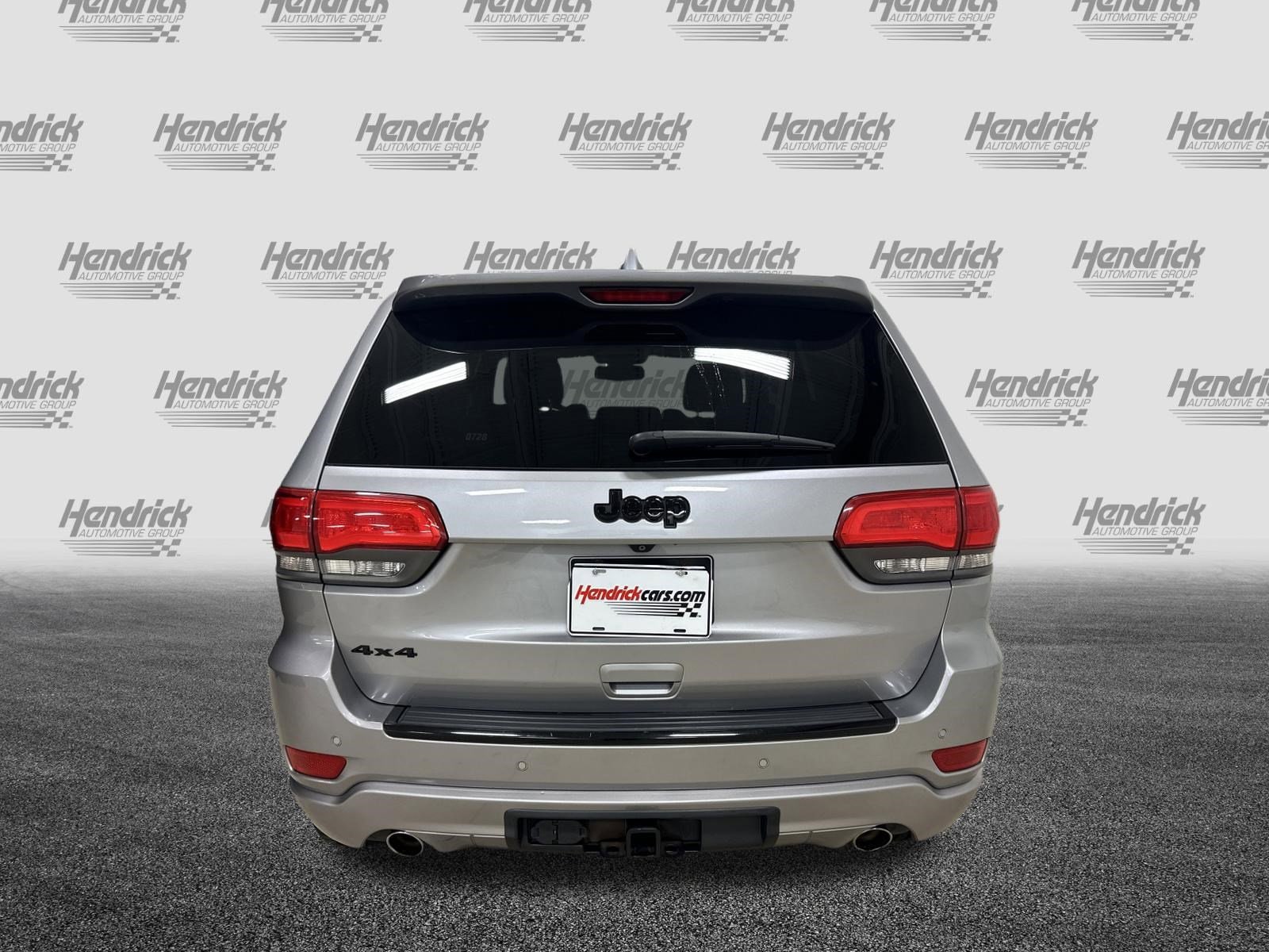 2015 Jeep Grand Cherokee Altitude photo 3